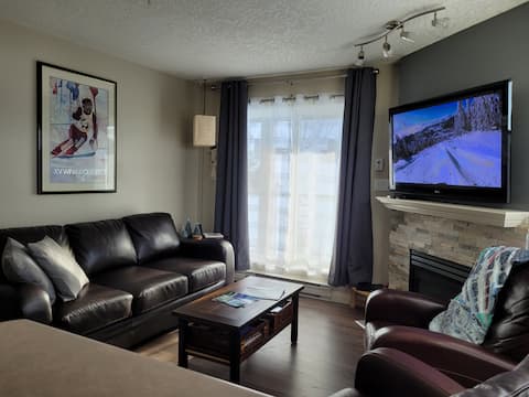 Successful Airbnb property: Stay Mountainside: Mt Washington & Strathcona Park in Comox Valley C (Puntledge Black Creek)