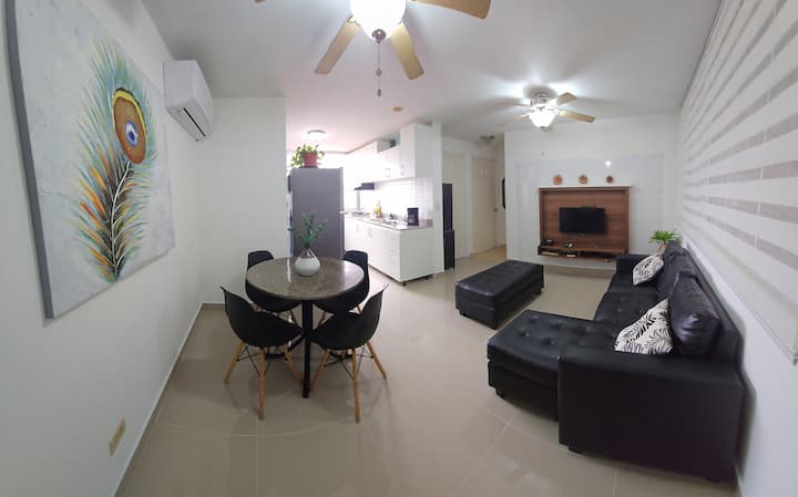 Cómodo Y Céntrico Apartamento Cerca Al Aeropuerto - 파나마
