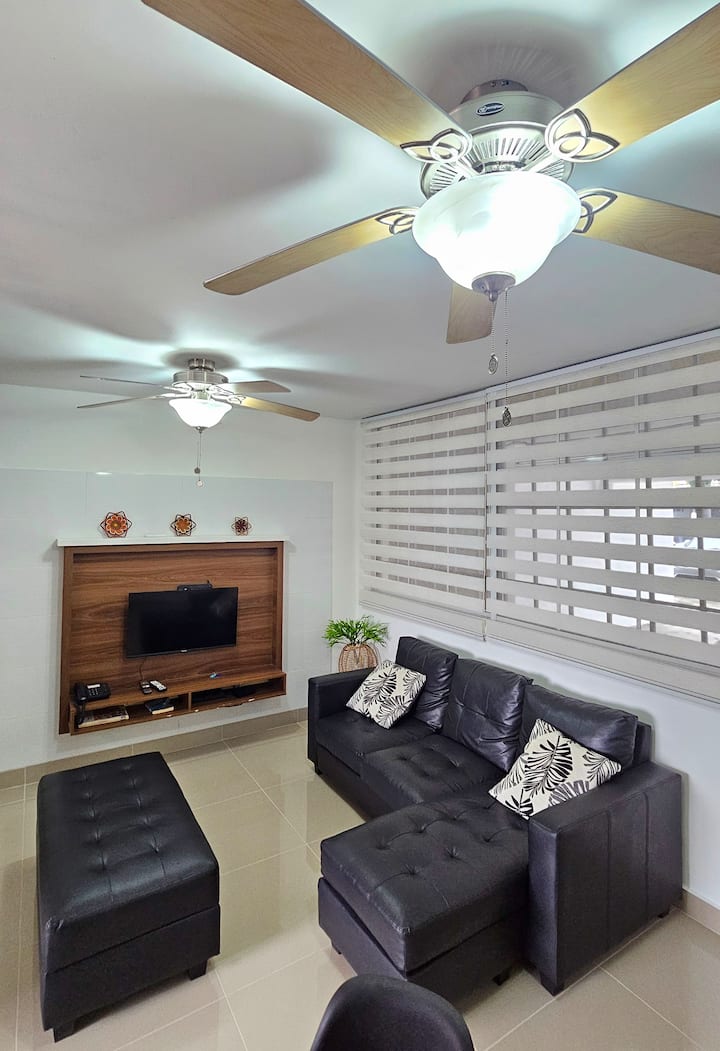 Cómodo Y Céntrico Apartamento Cerca Al Aeropuerto - Panama