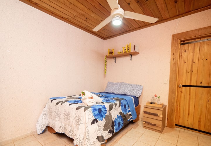 Hermosa Y Cómoda Habitación Privada Para Parejas - Jarabacoa