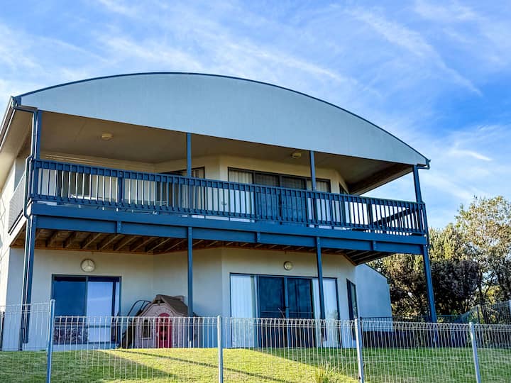 Holiday On Hero, Pool Table, Spa, Dog Friendly. - Middleton