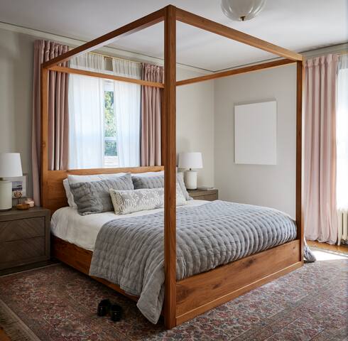 Grand Lake Estate gallery image 5