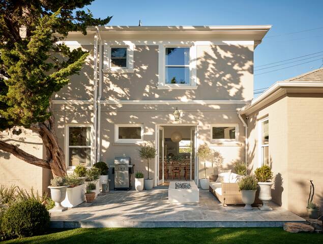 Grand Lake Estate gallery image 2