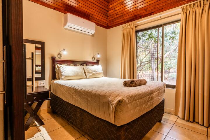 Resort Klein Kariba managed Airbnb listing 1