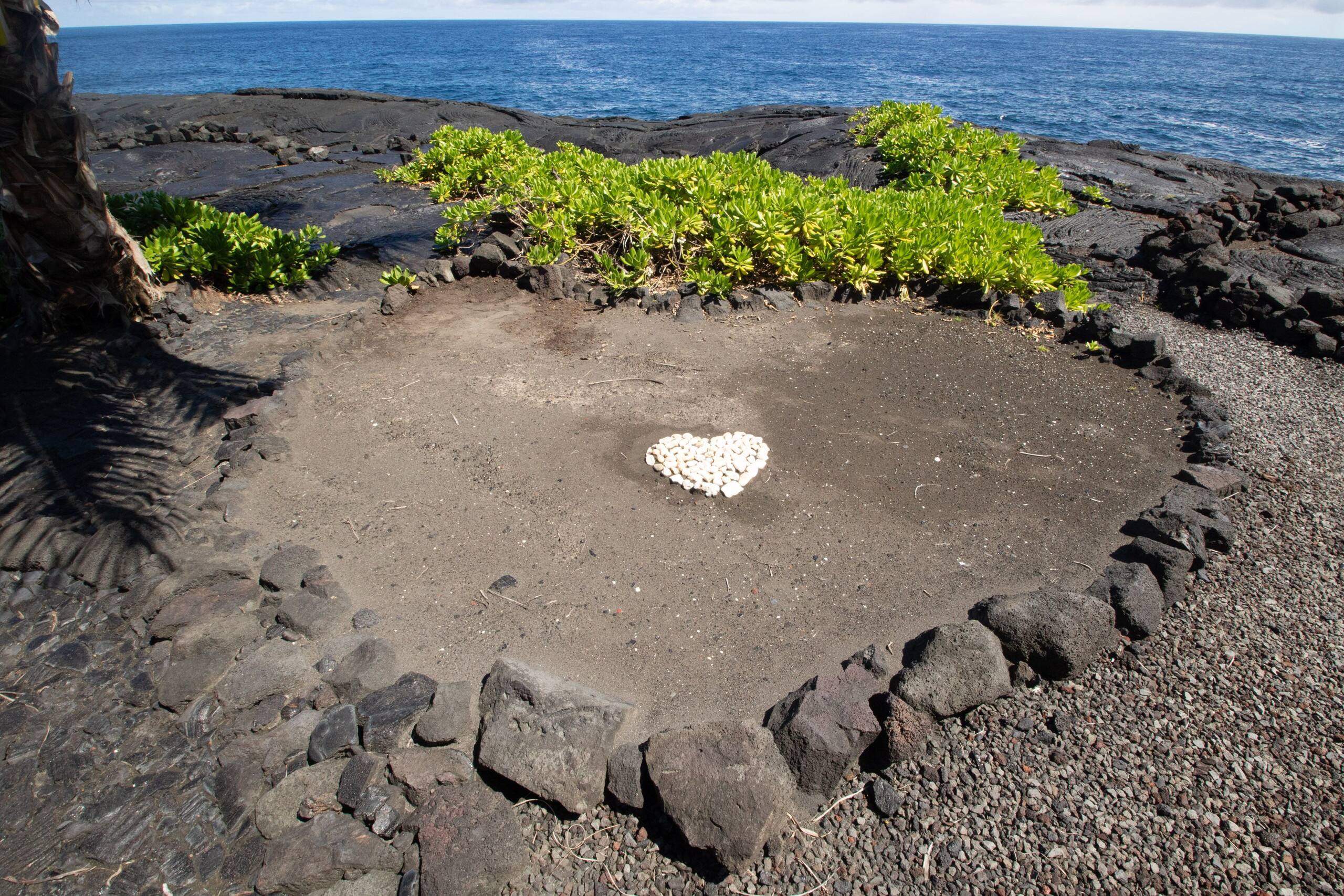 Home in Keaau · ★4.95 · 2 bedrooms · 3 beds · 1 bath - Image 52