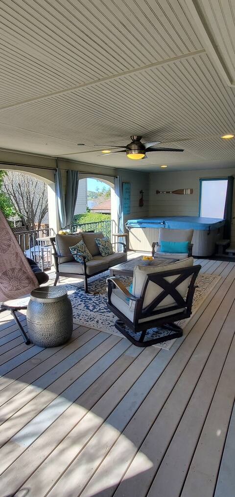 Private Oasis Near the Water & Wine Country