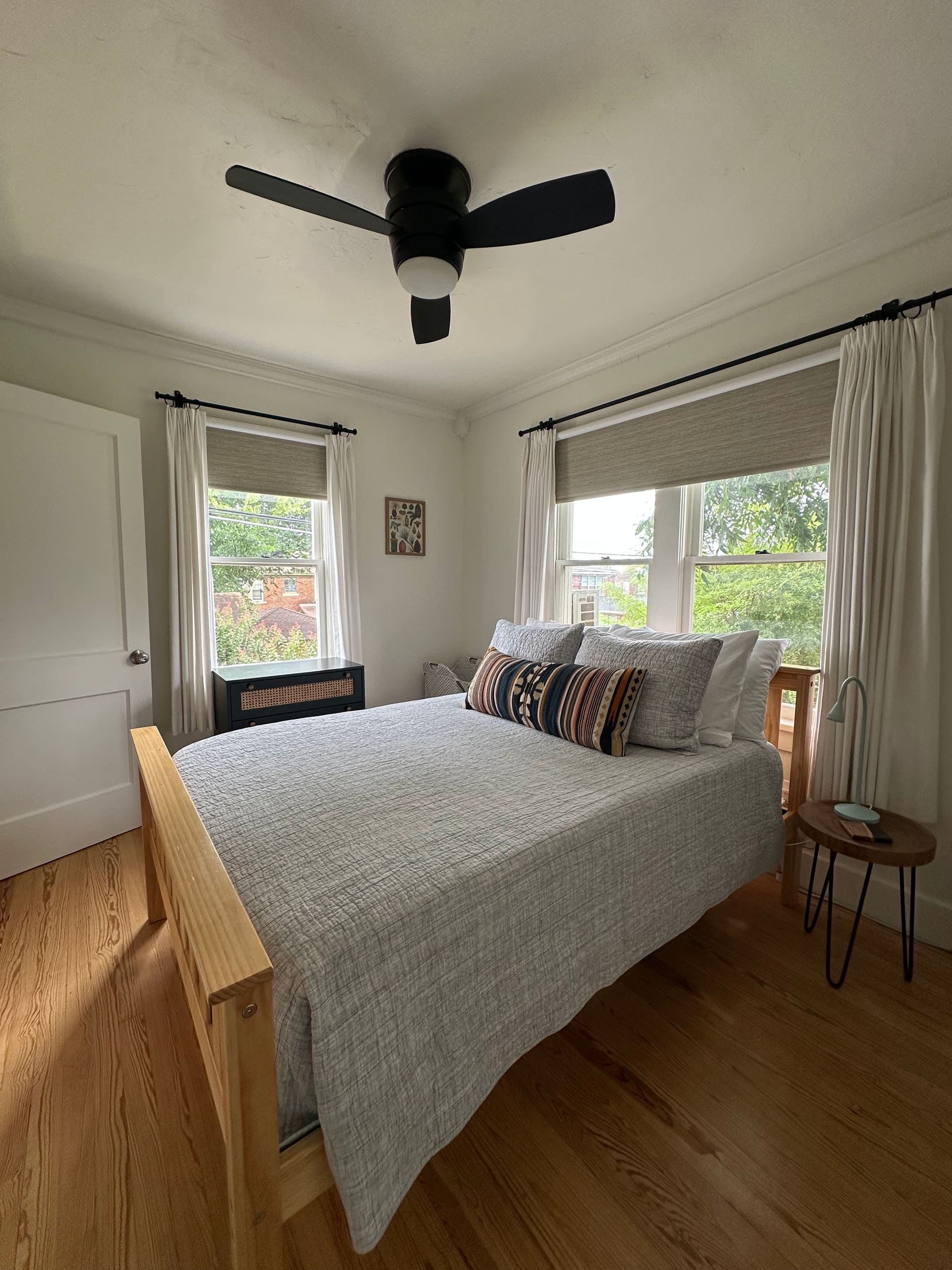 Private Guest Home steps from Paseo Arts District! — photo 2