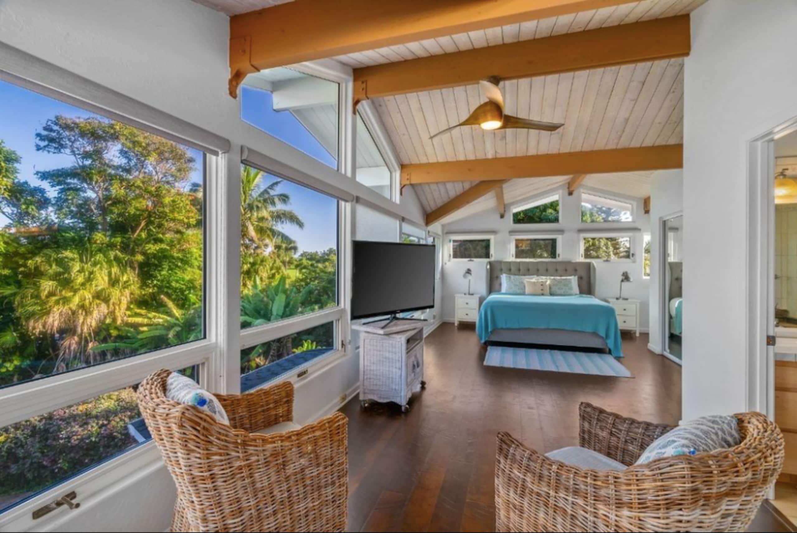 Home in Princeville · ★4.96 · 4 bedrooms · 6 beds · 2 private baths - Image 12