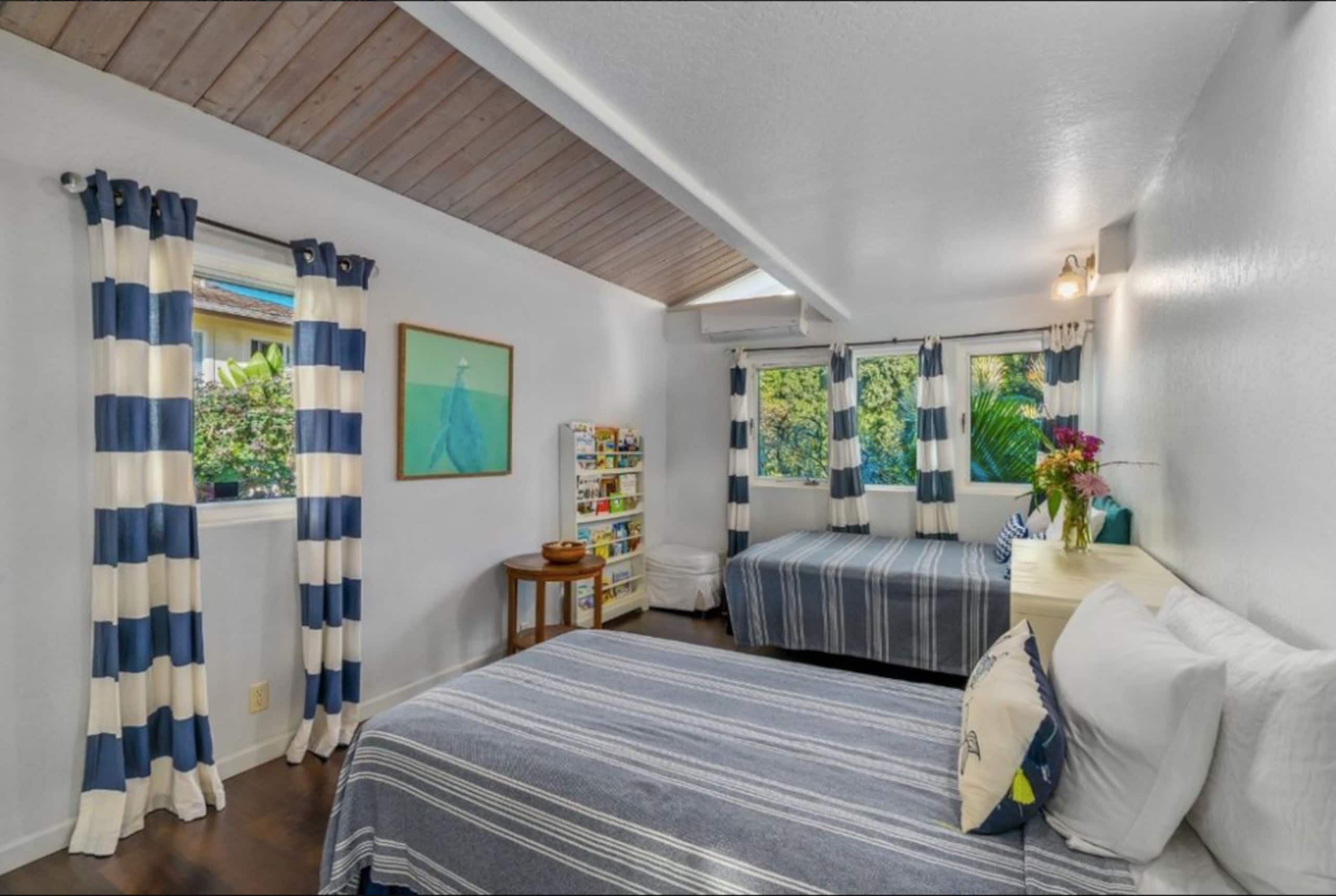 Home in Princeville · ★4.96 · 4 bedrooms · 6 beds · 2 private baths - Image 14