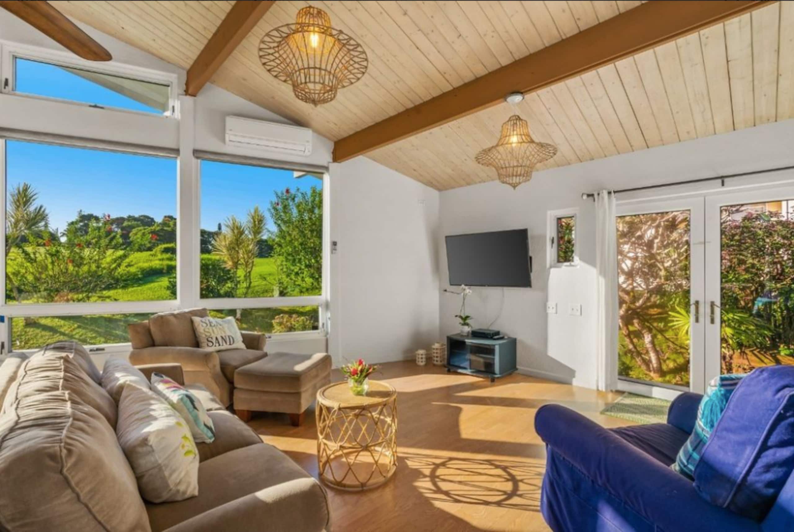 Home in Princeville · ★4.96 · 4 bedrooms · 6 beds · 2 private baths - Image 3