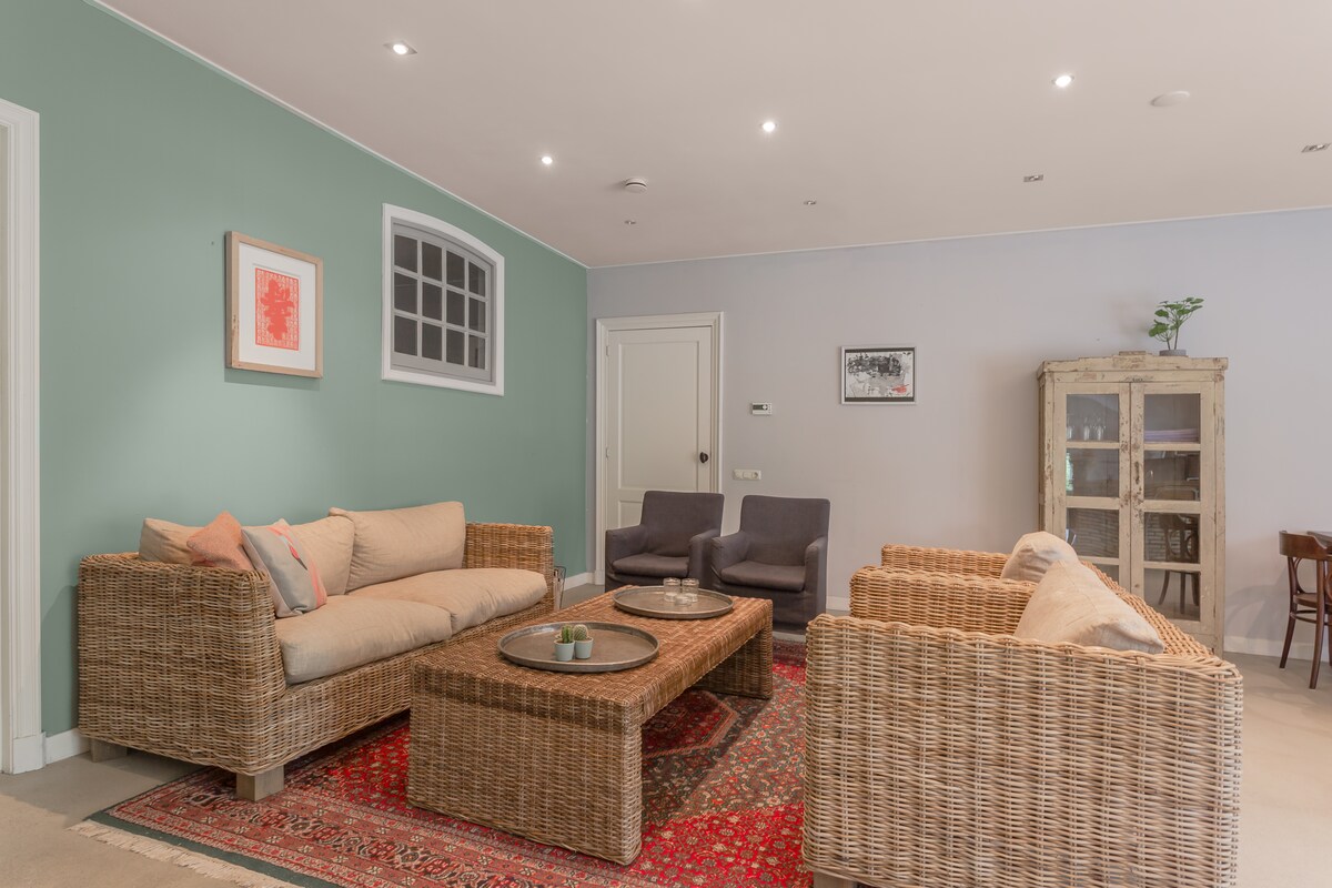 Successful Airbnb property: Aldehoeve: Holiday apartment 'ien' for max. 6p in Súdwest Fryslân