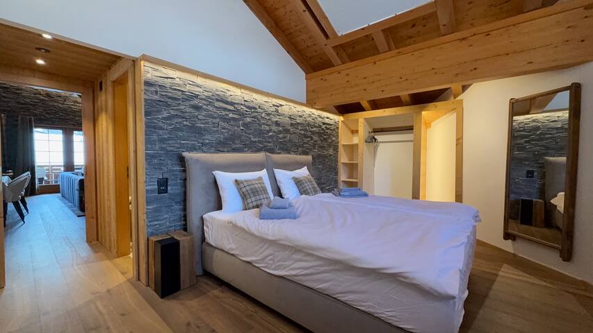 Daphné Heights by Villars Luxury, super central gallery image 3