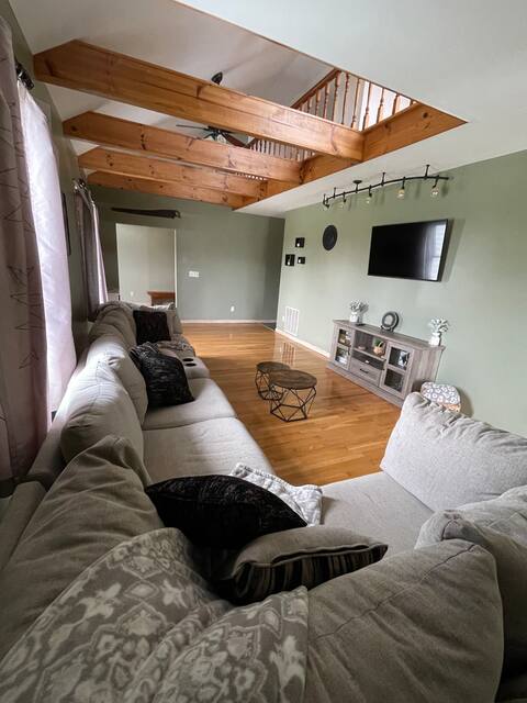 StarView Vineyards | Winery Retreat