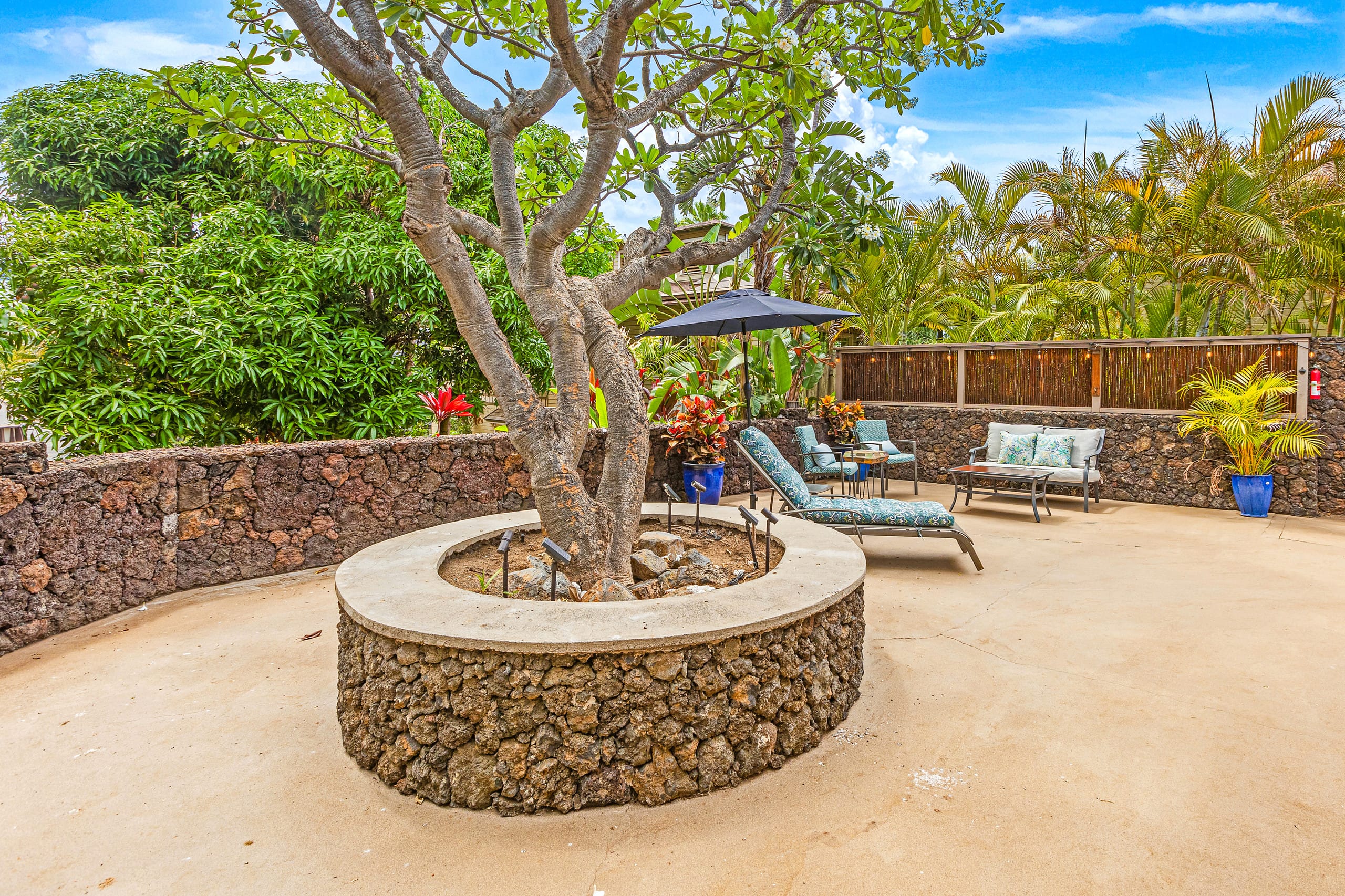 Home in Kihei · ★4.9 · 2 bedrooms · 2 beds · 2 baths - Image 43