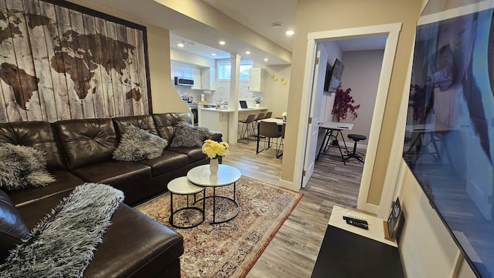 Suite De Luxe Avec 2 Chambres Et 2 Lits + Wifi - Calgary