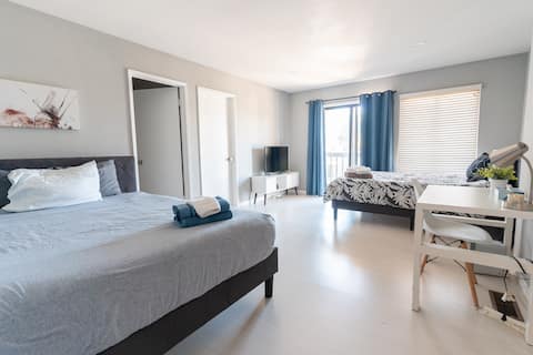 4B/2.5BA | Modern | Convenient | 5 min walk BART