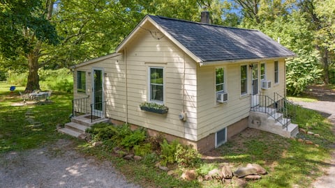 Dreamy Clean Guest House - 7 min from Princeton