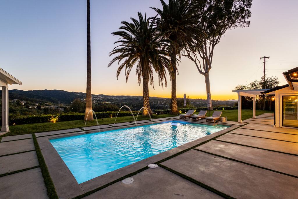 Stunning Views Home Resort Mountains & Golf Course