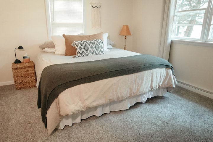 Kitanda cha ukubwa wa king cha kifahari