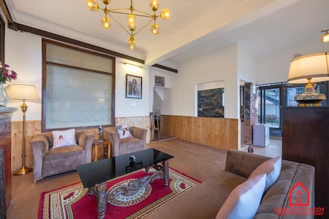 The Bonneville- 2BHK (Mall Road) -By HomestayDaddy