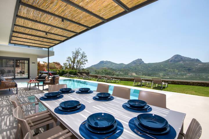 Porti Aphrodite 3-A Stylish Eco Villa near beaches gallery image 2