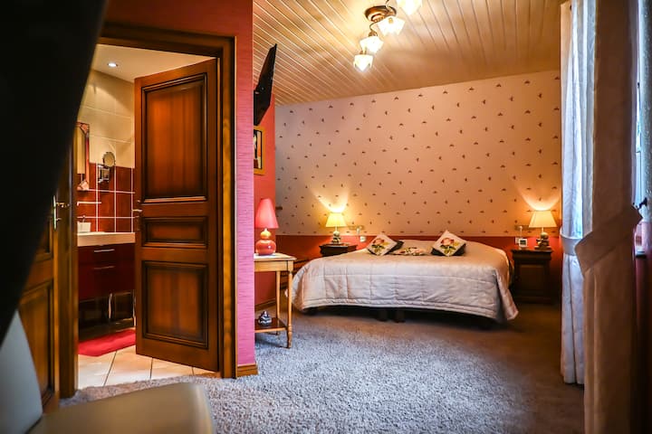 غرفة النوم 2