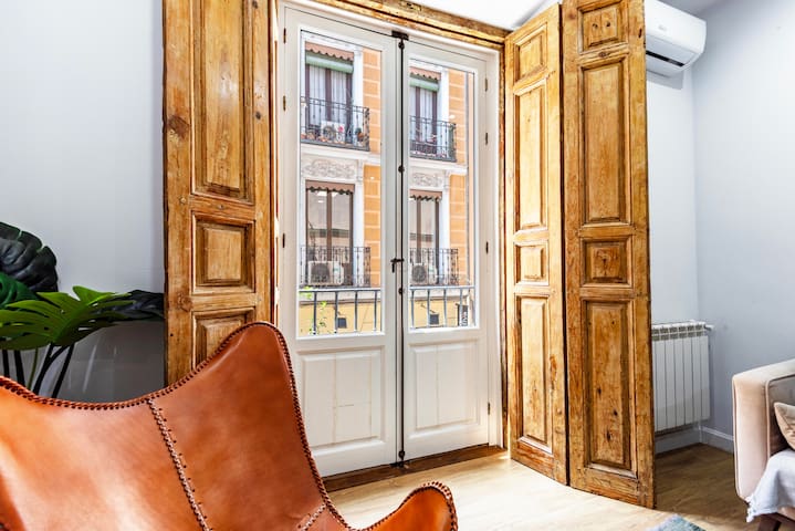 Large apartment in Malasaña – 3 bedrooms