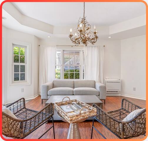 Spacious 4BR Family Home in Portland M#41001