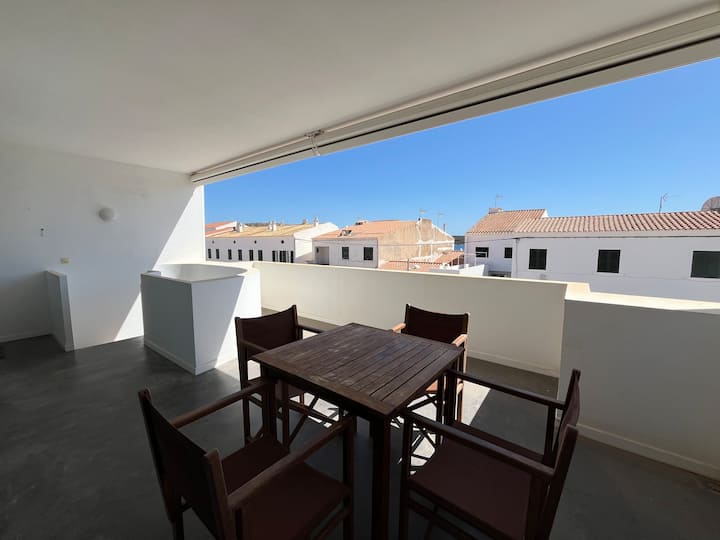 In Einer Sehr Ruhigen Gegend Innerhalb Der Stadt - Menorca