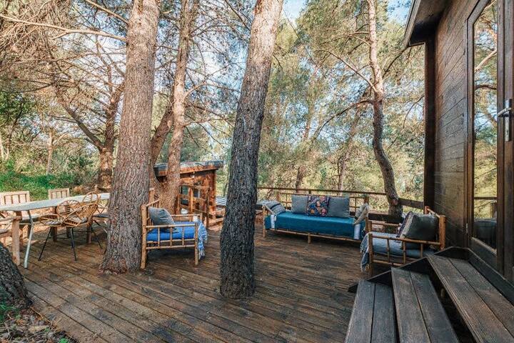 Les Cabanons De L'Ouille managed Airbnb listing 3
