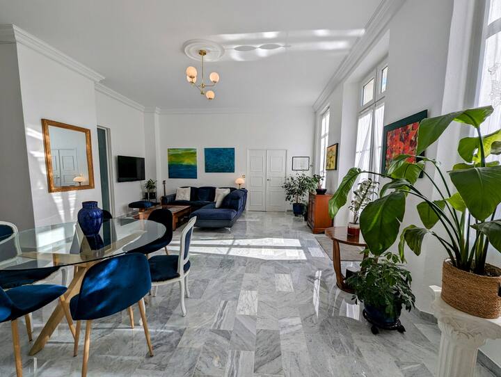 Belle ÉPoque 3 Ch, 3toilettes,100m²,piscine,mer - Côte d'Azur