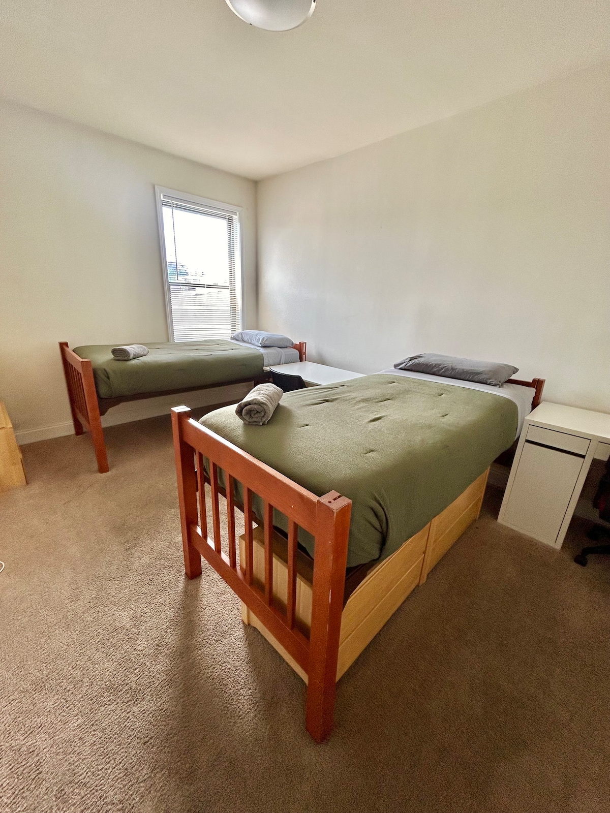 غرفة النوم 2