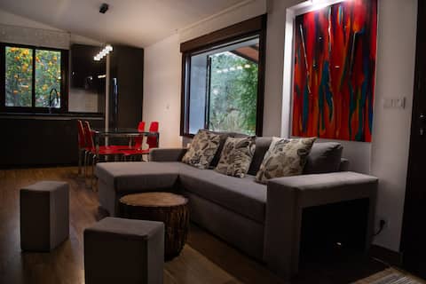 Anuncio de Airbnb popular: Casa Rural La Recuera | Views, countryside, and pool en Cáceres