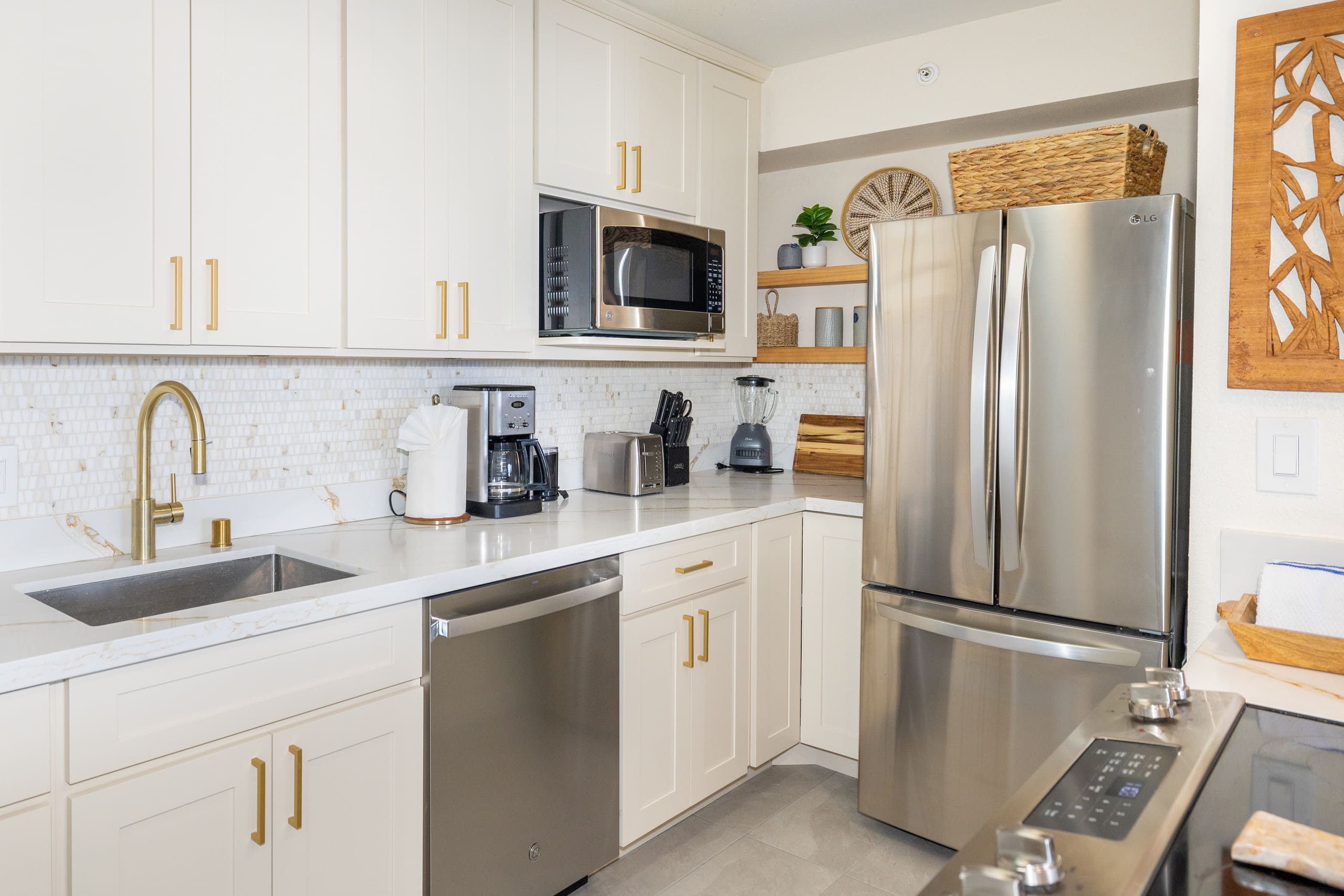 Condo in Lahaina · ★4.96 · 1 bedroom · 1 bed · 1 bath - Image 7