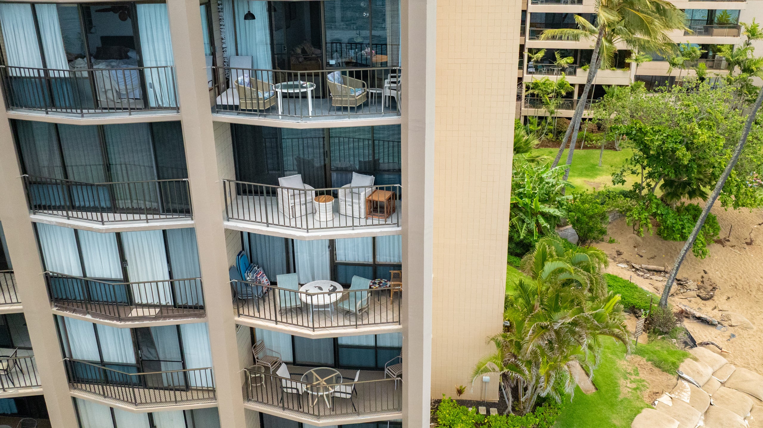 Condo in Lahaina · ★4.96 · 1 bedroom · 1 bed · 1 bath - Image 24