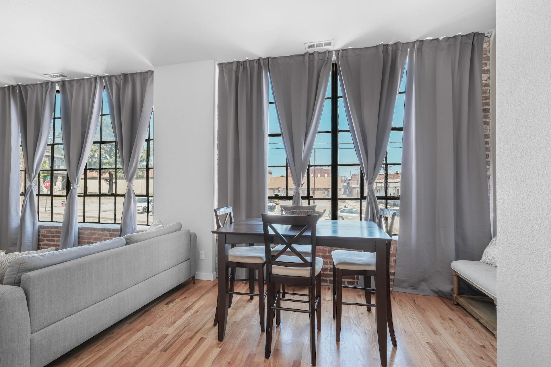 🌟New! Downtown Loft in Webb City!🌆 — photo 3