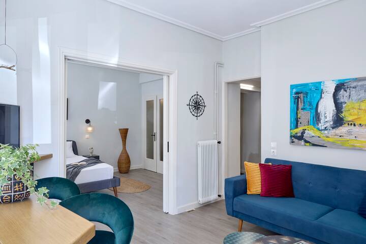 Acropolis 2BD Private Entrance Apt gallery image 4