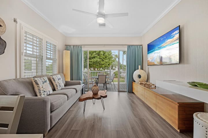 Waterfront Villa For Families * Family Friendly* - Duck Key, FL