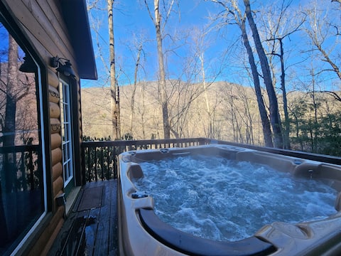 Cozy Private Smoky Mountains Cabin•Near Waterfalls