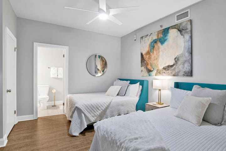2e chambre avec salle de bain complète