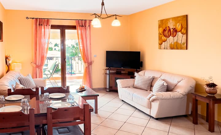 Self-catering Entire Apartment In Skiathos Town - Skiathos