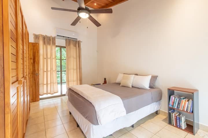 Dhoma e parë e gjumit