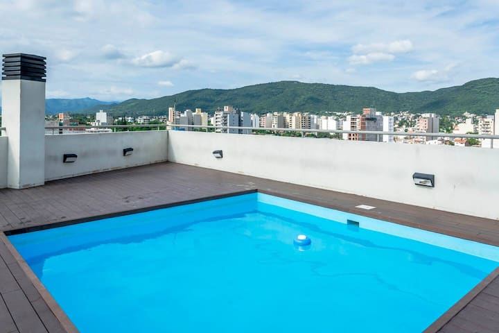 Amplio Departamento Con Asador, Cochera Y Piscina - Salta