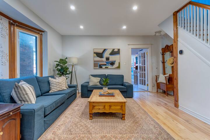 Roncy & Queen West home