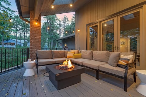 Contemporary Mtn 4BR + Hot Tub & Fire Pit & Views
