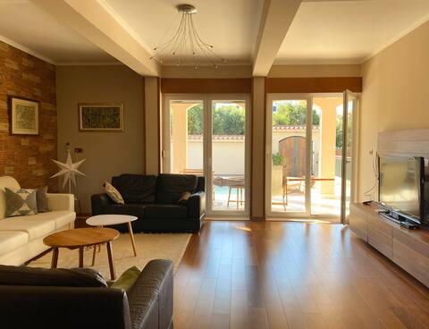 Top Airbnb: Villa Manai in Kunje