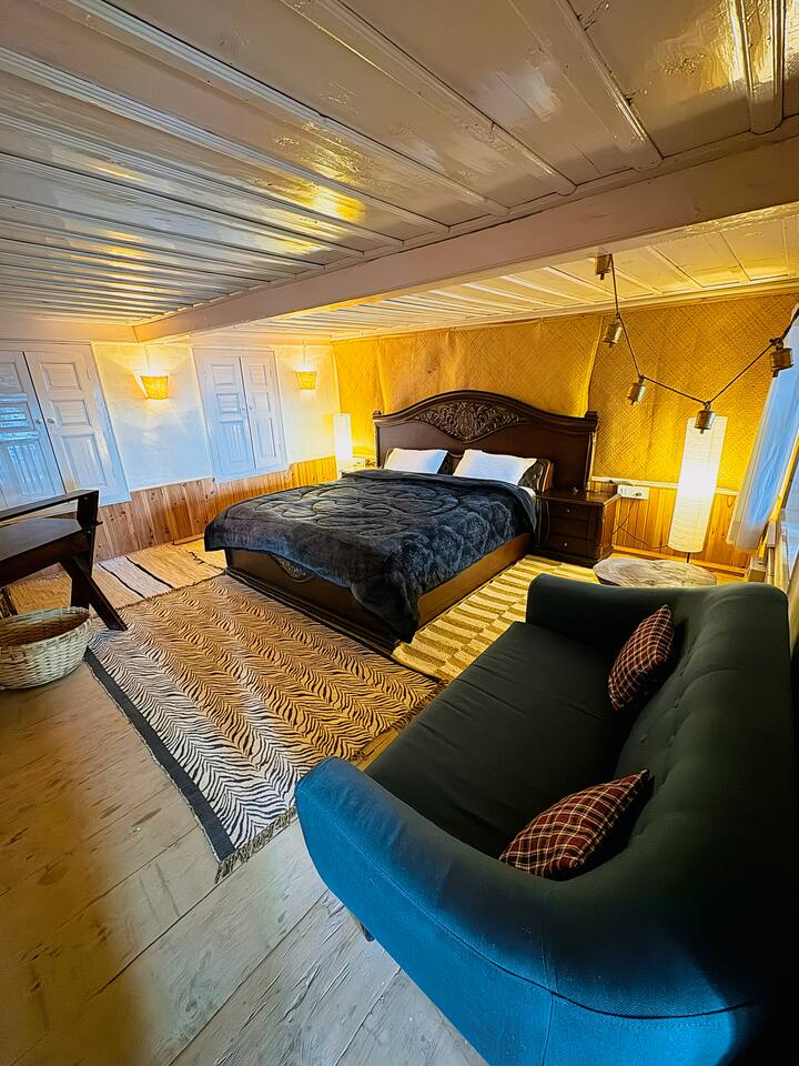 Spavaća soba na katu