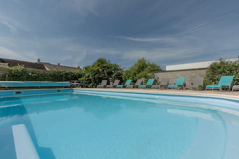 Domaine des 3lys - large gîte 28 people