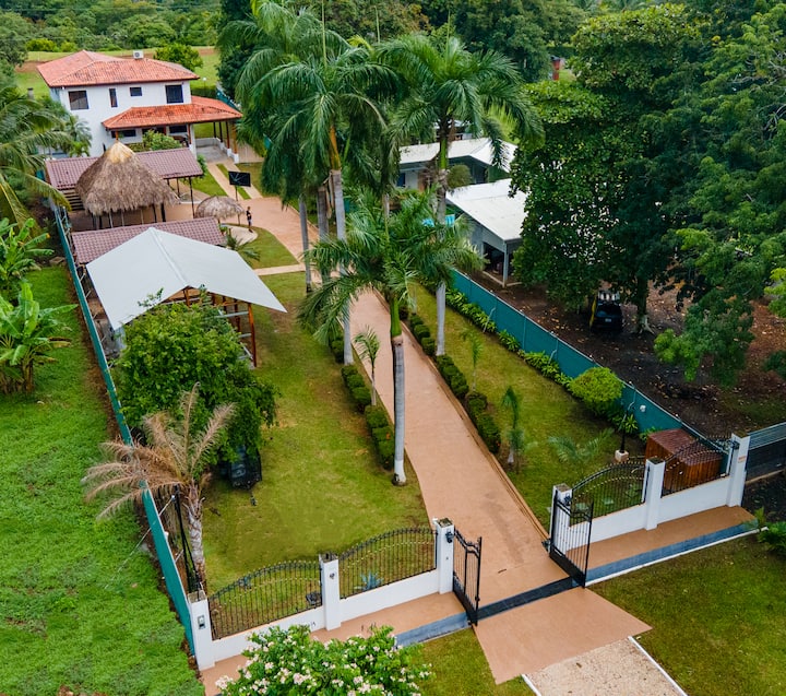 Villa Santa, Esparza Puntarenas - Costa Rica