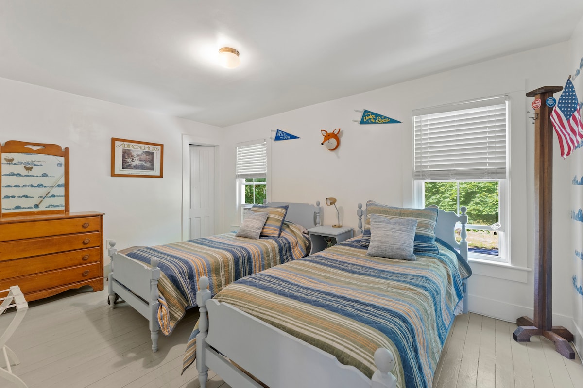 Slaapkamer 2 eenpersoonsbedden op de 2e verdieping 